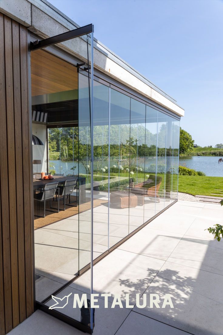 سیستم جام بالکنی Frameless Balcony System / Glass Balcony